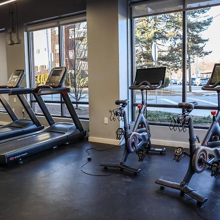 Luxury Apartment With Gym, Steps From Commuter Rail #4011 Reading Экстерьер фото